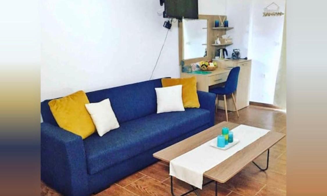 Grande Blue Suites With Private Bay Archangelos  Esterno foto
