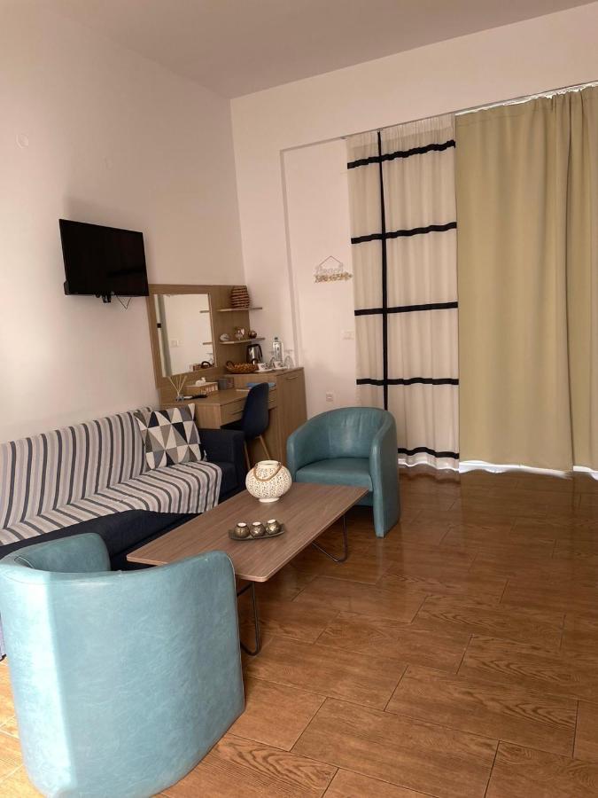 Grande Blue Suites With Private Bay Archangelos  Esterno foto