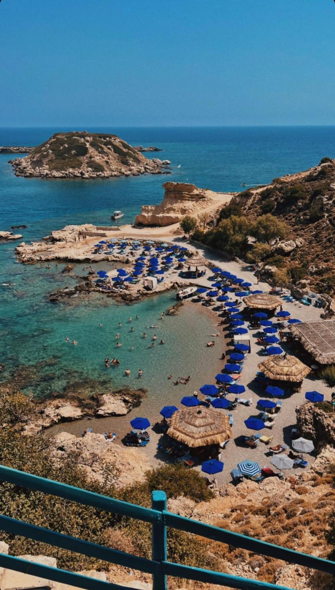 Grande Blue Suites With Private Bay Archangelos  Esterno foto